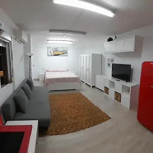 https://estudio-frente-a-estacin-mara-zambrano.es-andalucia.com